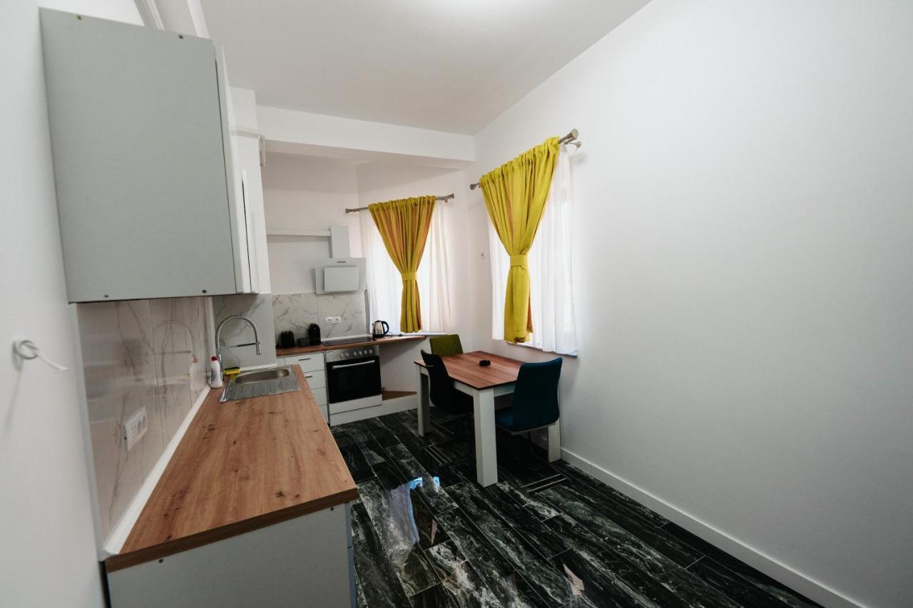 Cozy Aparthotel - Central City Sučava Exteriér fotografie